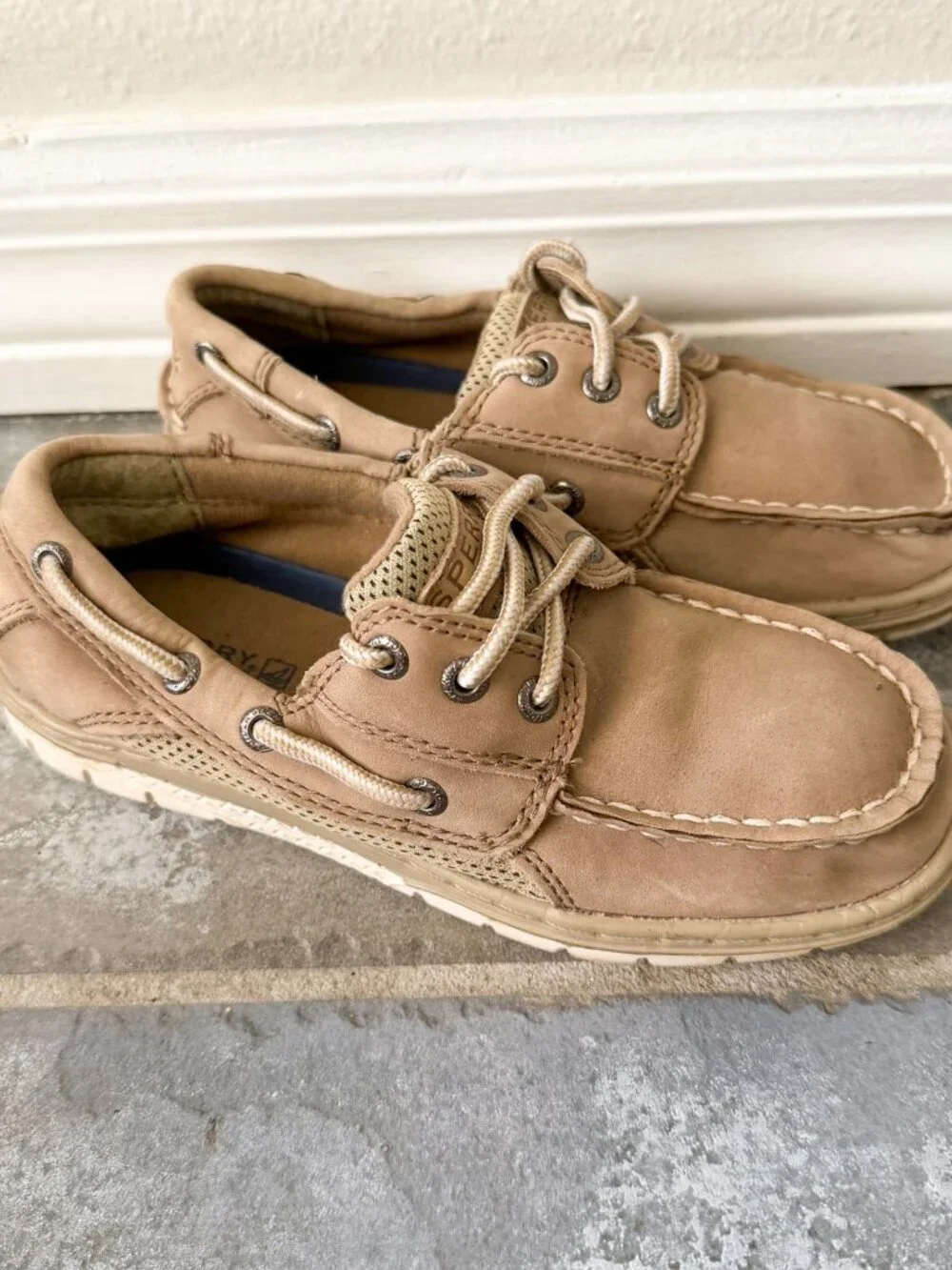 Sperry Billfish Boat Shoes Boys Size 1 Tan Leather Lace Up Slip On